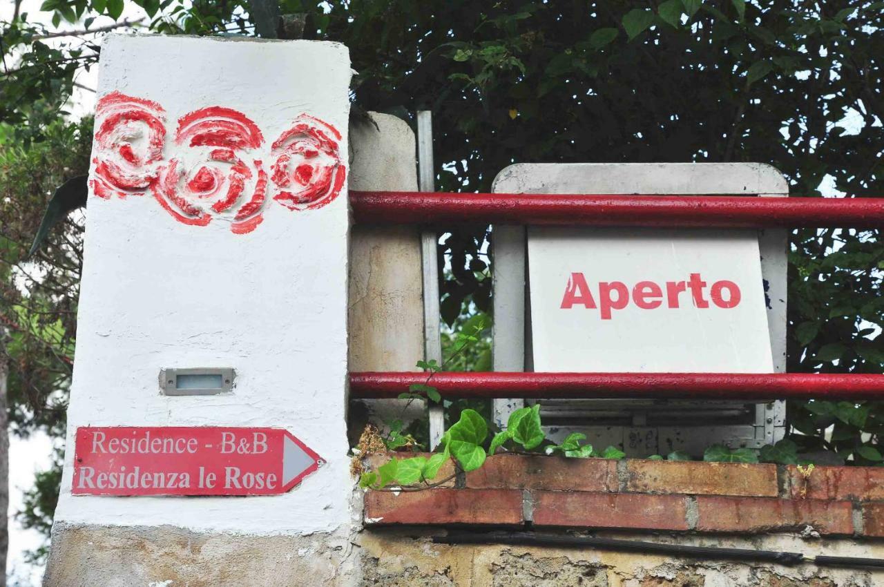 Residenza Le Rose Villa D'Arte Neapel Exterior foto