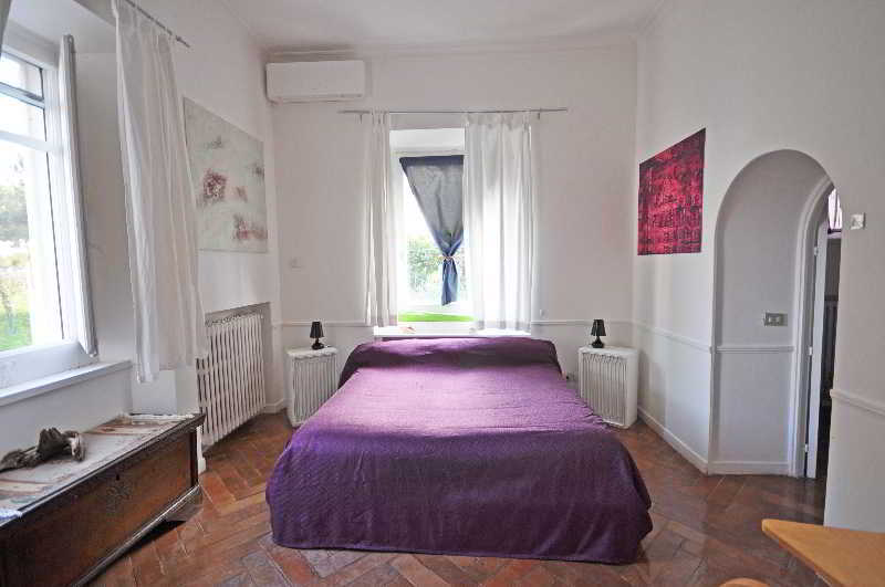 Residenza Le Rose Villa D'Arte Neapel Exterior foto